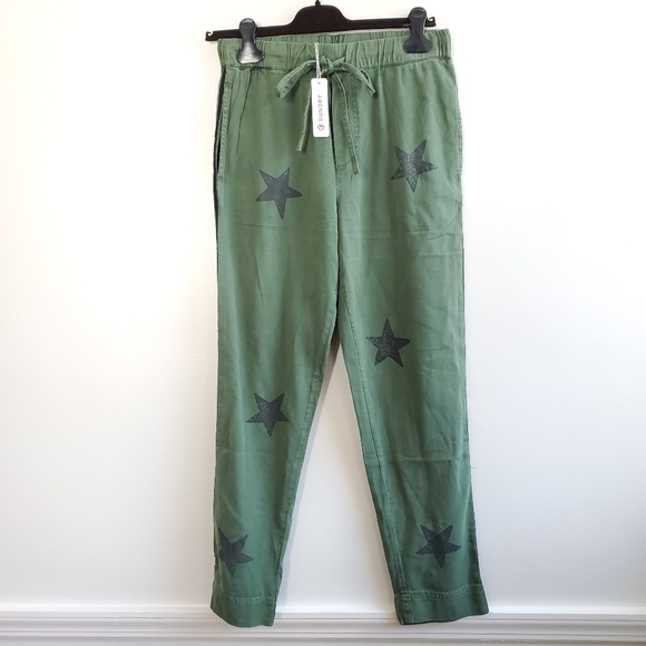 Sundry Stars Print Drawstring Pants NWT Size 1 & 2 - Picture 6 of 12